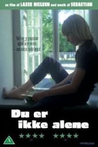 Poster for Du er ikke alene (1978).