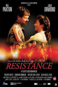 Cartaz para Resistance (2003).