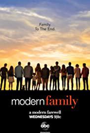 Омот за Modern Family (2009).