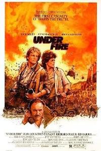 Cartaz para Under Fire (1983).