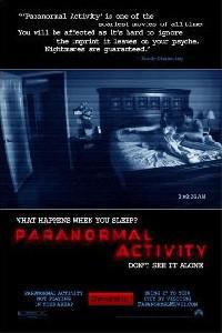 Plakát k filmu Paranormal Activity (2007).