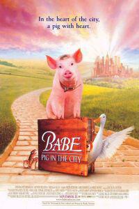 Poster for Babe: Pig in the City (1998).
