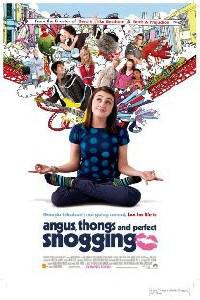 Обложка за Angus, Thongs and Perfect Snogging (2008).