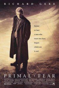 Plakát k filmu Primal Fear (1996).