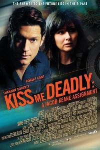 Омот за Kiss Me Deadly (2008).